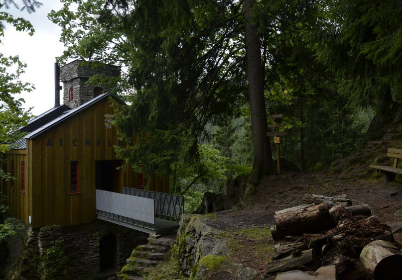 Lesní Hrádek Aichelburg, Czech Republic (Czechia)
